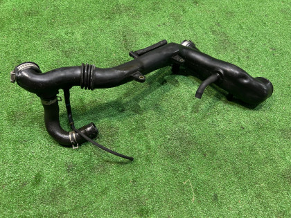 Патрубок турбин самка SUBARU LEGACY OEM 14462AA201 BE5 1999 EJ208 MT5