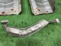 แผ่นกันความร้อนท่อไอเสีย SUBARU OUTBACK OEM 42054AG000 59024AG061 59024AG071 BP9 2006 EJ253 AT