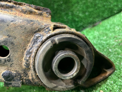 คานหลัง SUBARU LANCASTER OEM 20152AE001 BHE BH9 BH5 BE5 BE9 BEE 2001 EZ30 AT