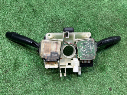 コンビネーションスイッチ SUBARU LANCASTER OEM 83111AE050 83111AE030 BHE BH9 BH5 BE5 BE9 BEE 2001 EZ30 AT