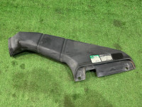 Воздухозаборник SUBARU LANCASTER OEM 46012AE100 BHE 2001 EZ30 AT