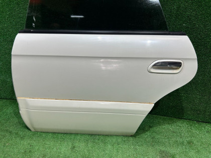 Puerta trasera izquierda SUBARU LANCASTER OEM 60400AE430 BHE BH9 2001 WHITE 07C, 081