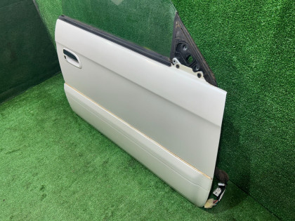 Right front door SUBARU LANCASTER OEM 60009AE040 BHE BH9 2001 WHITE 07C, 081