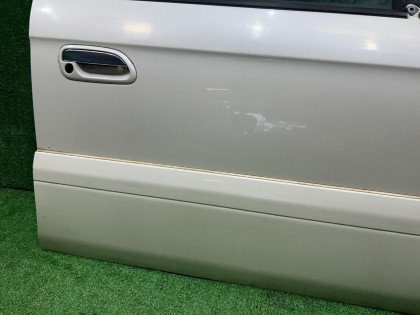 Right front door SUBARU LANCASTER OEM 60009AE040 BHE BH9 2001 WHITE 07C, 081