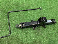 แม่แรง высокий 97030AC061 SUBARU LANCASTER