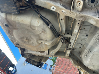 Задняя часть Rear Cut SUBARU LANCASTER OEM 51410AE160 51410AE170 52122AE100 BHE 2001 WHITE 07C, 081