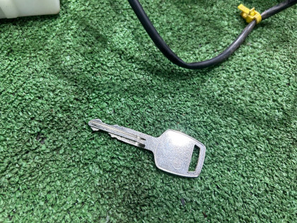 Ignition lock Комплект замков SUBARU LANCASTER OEM 57491AE740 BHE BH9 BH5 2001 WHITE 07C, 081