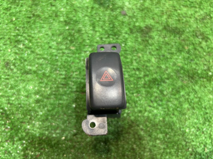 双闪警示开关 SUBARU LANCASTER OEM 83037AE000 BH9 2001 EZ30 AT