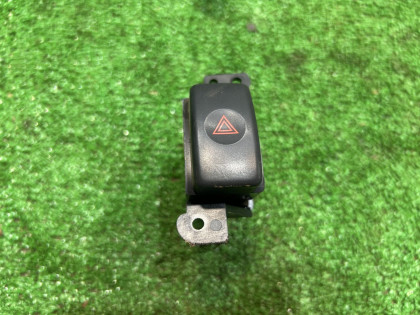 สวิตช์ไฟฉุกเฉิน 83037AE000 SUBARU LANCASTER
