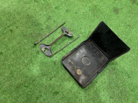 バッテリーステー SUBARU LANCASTER OEM 82161AA040, 82122AA031, 82182AA040 BHE BH9 BH5 BE5 BE9 BEE 2001