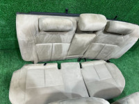 Conjunto de bancos SUBARU LANCASTER OEM 64010AE700GE, 64010AE710GE, 64221AE130GE, 64231AE360GE BHE BH9 BH5 2001 WHITE 07C, 081