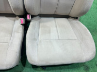Conjunto de bancos SUBARU LANCASTER OEM 64010AE700GE, 64010AE710GE, 64221AE130GE, 64231AE360GE BHE BH9 BH5 2001 WHITE 07C, 081