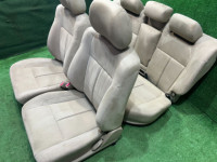 Conjunto de bancos SUBARU LANCASTER OEM 64010AE700GE, 64010AE710GE, 64221AE130GE, 64231AE360GE BHE BH9 BH5 2001 WHITE 07C, 081