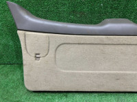 Revestimento da porta da bagageira SUBARU LANCASTER OEM 94320AE011AD BHE BH9 BH5 2001 WHITE 07C, 081