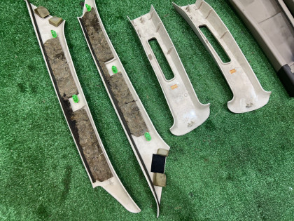 ピラートリム SUBARU LANCASTER OEM 94010AE020GF, 94010AE030GF, 94022AE020AD, 94022AE030AD BHE BH9 BH5 2001 WHITE 07C, 081
