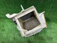 ヒーターユニット SUBARU LANCASTER OEM 72110AE000, 72130AE000 BHE BH9 BH5 BE5 BE9 BEE 2001 EZ30 AT
