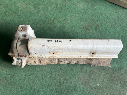 Painel inferior lateral esquerdo SUBARU LANCASTER OEM 51415AE031 BHE BH9 BH5 2001 WHITE 07C, 081