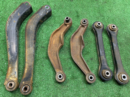 后摆臂 SUBARU LANCASTER OEM 20250AE030, 20250AE050, 20250AE010, 20250AE000 BHE BH9 2001 EZ30 AT