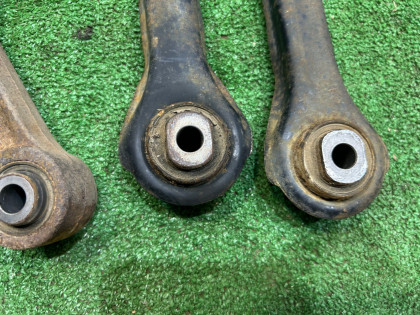 后摆臂 SUBARU LANCASTER OEM 20250AE030, 20250AE050, 20250AE010, 20250AE000 BHE BH9 2001 EZ30 AT