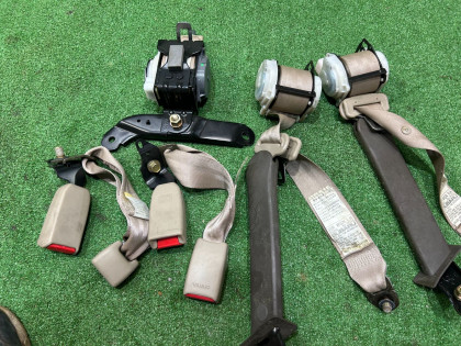 后排安全带 SUBARU LANCASTER OEM 64660AE000GE 64660AE010GE BHE BH9 2001 WHITE 07C, 081