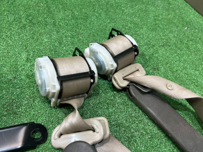 后排安全带 SUBARU LANCASTER OEM 64660AE000GE 64660AE010GE BHE BH9 2001 WHITE 07C, 081