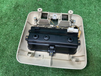 ไฟเพดานหน้า SUBARU LANCASTER OEM 84621AE001GF BHE 2001 EZ30 AT
