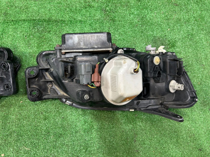 Faróis Ксенон SUBARU LANCASTER OEM 84001AE300, 84001AE310 BHE BH9 BH5 BE5 BE9 BEE 2001