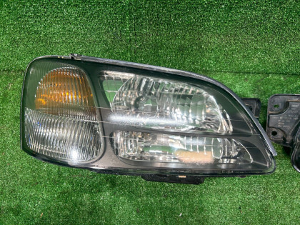 Faróis Ксенон SUBARU LANCASTER OEM 84001AE300, 84001AE310 BHE BH9 BH5 BE5 BE9 BEE 2001