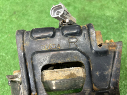 右フォグランプ Koito 114-20649 SUBARU LANCASTER OEM 84501AE220 BHE BH9 2001