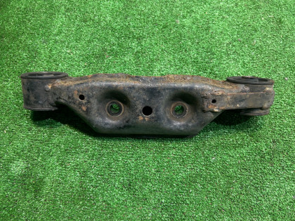 ยางแท่นเฟืองท้าย SUBARU LEGACY OEM 41310AE020 BE5 BH5 2000 EJ206 AT