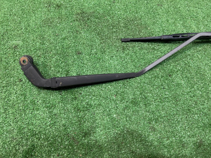 Дворник задний SUBARU LEGACY OEM 86532AE040 BE5 2000