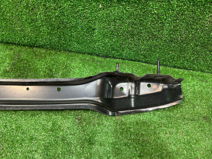 Refuerzo del parachoques trasero SUBARU LEGACY OEM 57711AE030 57714AE030 BE5 2000 silver 792