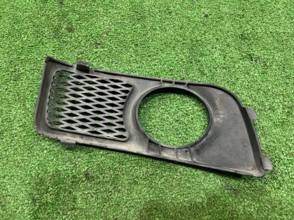 ฝาครอบรอบไฟตัดหมอกขวา SUBARU LEGACY OEM 57731AE060 BE5 2000 silver 792