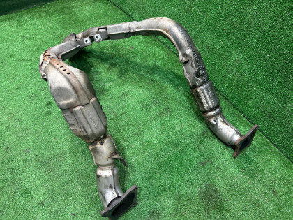 Catalytic converter коллектор выпускной SUBARU LEGACY OEM 44102AC210 44179AE000 BE5 BH5 2000 EJ206 AT