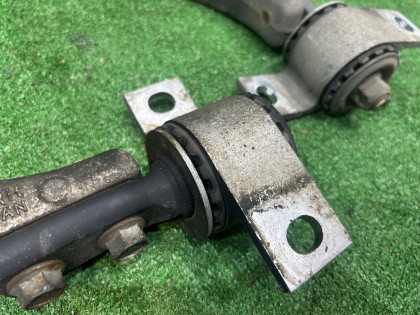 Braços de suspensão dianteiros SUBARU LEGACY OEM 20200FA061 20200FA071 20201FA070 20201FA080 BHE BH9 BH5 BE5 BE9 BEE 2000 EJ206 AT