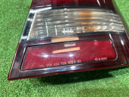 Farolim traseiro direito SUBARU LEGACY OEM 84201AE04A BEE BE9 BE5 2000