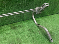 Trunk lid torsion bars SUBARU LEGACY OEM 57529AE010 57529AE000 57520AE000 57520AE010 BE5 BE9 BEE 2000 silver 792