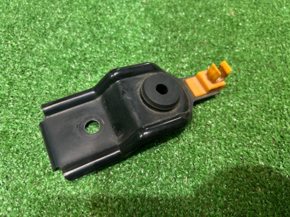 引擎盖撑杆卡扣 SUBARU LEGACY OEM 57255AE010 BE5 2000 silver 792