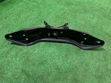 คานรองเกียร์ SUBARU OUTBACK OEM 41022AG100 41011AG030 BPE 2004 EZ30 AT