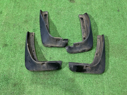 Брызговики 91112AG120 91112AG130 SUBARU OUTBACK