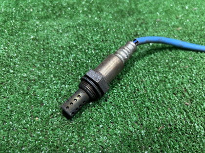 Sonda lambda №3 SUBARU OUTBACK OEM 22690AA570 BPE 2004 EZ30 AT