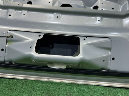 Portón trasero SUBARU OUTBACK OEM 60809AG0019P BPE 2004 GOLD 39J