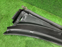 แผงคาวล์ใต้กระจกหน้า SUBARU OUTBACK OEM 91411AG000 BPE 2004