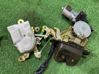 Tailgate lock с доводчиком SUBARU OUTBACK OEM 63224AG000 63031AG000 81812AG061 88261AG000 BPE 2004 GOLD 39J