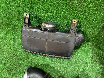 エアクリーナーボックス Свап SUBARU OUTBACK OEM 46043AG020 46052AG050 14435AA100 14457AA380 BPE 2004 EZ30 AT