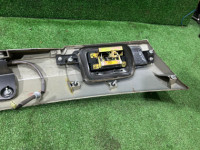 Friso da porta da bagageira SUBARU OUTBACK OEM 84261AG050GA BPE 2004 GOLD 39J