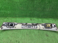 Friso da porta da bagageira SUBARU OUTBACK OEM 84261AG050GA BPE 2004 GOLD 39J