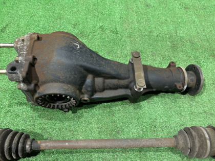 Diferencial с приводами G/R=3.272 SUBARU OUTBACK OEM 38300AC210 38104AA200 BPE 2004 EZ30 AT