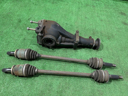 เฟืองท้าย с приводами G/R=3.272 38300AC210 38104AA200 SUBARU OUTBACK