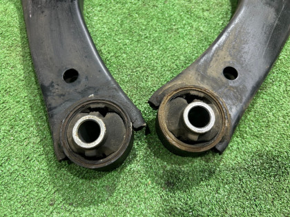 Рычаги передние SUBARU OUTBACK OEM 20202AG001 20202AG011 BPE 2004 EZ30 AT
